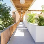 Apartamento Secluded Jungle Free Access To Club