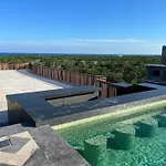 Unique Rooftop Sea View Walking To The Apartamento