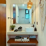 Apartment La Linda Luxury Two Story Huge Terrace Next To The Pool *