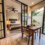 Full Private Pool, 1 Bed, 1 Sofa, 1 Inflatable Tulum