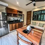 Full Private Pool, 1 Bed, 1 Sofa, 1 Inflatable Apartamento Tulum
