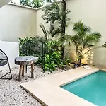 Apartamento Full Private Pool, 1 Bed, 1 Sofa, 1 Inflatable Tulum