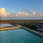 Exclusive Jungle Walking 2 Private Terrace Apartment *