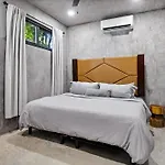 Villa Casa Halo - Mansion, Nightclub, Pool, Sonos, Gated, Staff Tulum