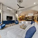 Casa Halo - Mansion, Nightclub, Pool, Sonos, Gated, Staff Villa