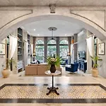 Casa Halo - Mansion, Nightclub, Pool, Sonos, Gated, Staff Villa *