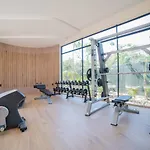 Modern Design Sunny Vibes In Prime Amira District Apartamento