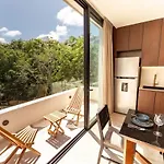 Sleek Penthouse Escape With Rooftop Pool Tulum