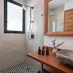 Luxury Jungle With Private Pool & Concierge