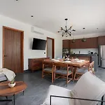Villa Luxury Jungle With Private Pool & Concierge