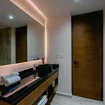 Luxury Jungle View Unit - 2br With Private Pool & Spacious Balcony