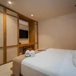 Aflora Townhouse Style - 3br Garden With Private Pool & Huge Common Pool Apartamento