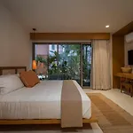 Apartamento Aflora Townhouse Style - 3br Garden With Private Pool & Huge Common Pool *