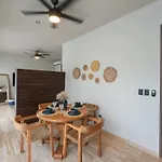 Apartment Elegant - Holistika Sanctuary - Chic & Luxury