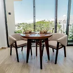 Luxurious 6 Minutes From The Apartamento *