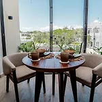 Luxurious 6 Minutes From The Apartamento Tulum