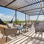 Apartamento Luxurious 6 Minutes From The