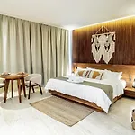 Luxurious 6 Minutes From The * Tulum