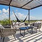 Luxurious 6 Minutes From The Tulum