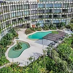 Luxurious 6 Minutes From The Apartamento