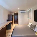Peregrina 302c 1-bedroom Luxury Apartamento