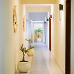 Hacienda La Floresta Cedros *