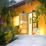 Villa Bugambilia Hacienda La Floresta