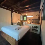 Libelula Beachfront 4*