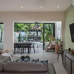 Villa Wonderful Tropical 3br, Garden, Private Pool. *
