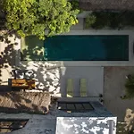 Luxury Design Villa With 36Ft Pool And Garden