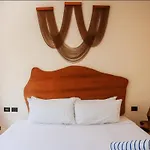 Spacious 4Br Villa With Private Pool & Lush Courtyard In Tulum