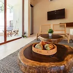 Ahal Holistika 9Br Jungle Sanctuary With Private Rooftop & Plunge Pools