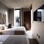 Luxury Trio Villas, 7 Pools, 12 Brs, 32 Pax * Tulum