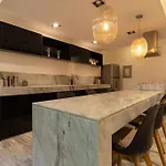 Stylish 3br Retreat In Serene Luxury Setting Tulum