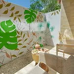 Arte En Estudio Tuk Tulum I