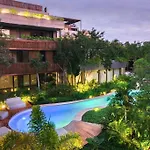 Serene Oasis 2br Huge Balcony Humana *