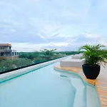 Serene Oasis 2br Huge Balcony Humana *