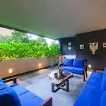 Serene Oasis 2br Huge Balcony Humana