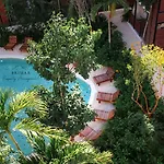 Ph 3Br Jacuzzi Beach Club Pass