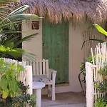 Punta Piedra 3*