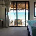 Punta Piedra Hotel