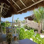Punta Piedra Hotel 3*