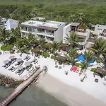 Mereva Hotel 4*