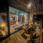Nuju - Luxury With Pool Jacuzzi And Sauna *