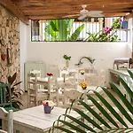 Livetulum Apartahotel Tulum