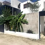 Casa Laak\'O \'Ob En La Veleta