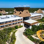 Hotel Mundo Maya Tulum