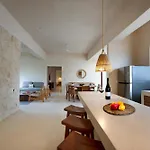 Stylish 3br Penthouse Haven With Plunge Pool Private Rooftop Pool & Jungle Panorama