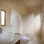 Stylish 3br Penthouse Haven With Plunge Pool Private Rooftop Pool & Jungle Panorama Holiday home
