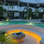 Elements 326 Apartahotel *